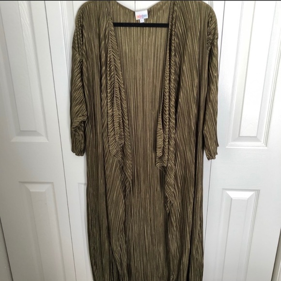 LuLaRoe Jackets & Blazers - LuLaRoe Shirley Kimono